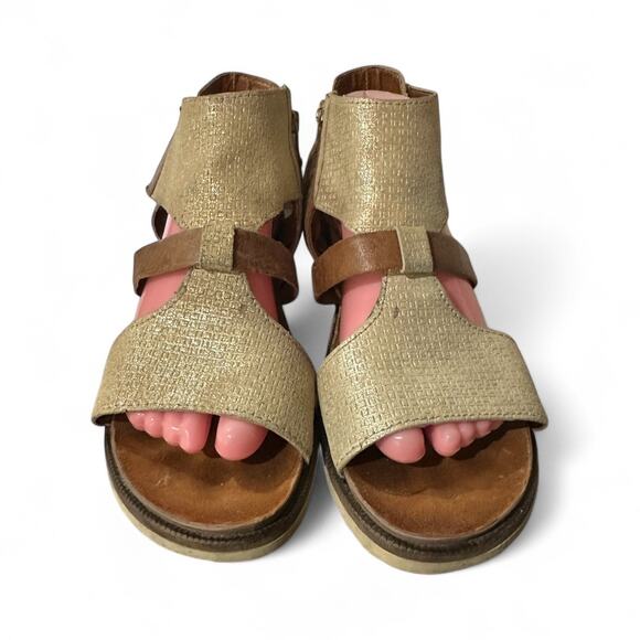 Miz Mooz Tamsyn Women's Ankle Strap Sandal Tan Size 41 US 9.5 Hook Loop Side Zip - Picture 3 of 7